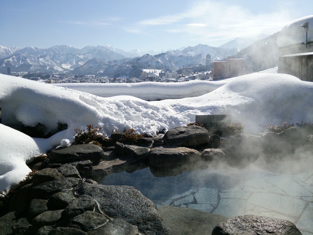 Unwind in charming onsens